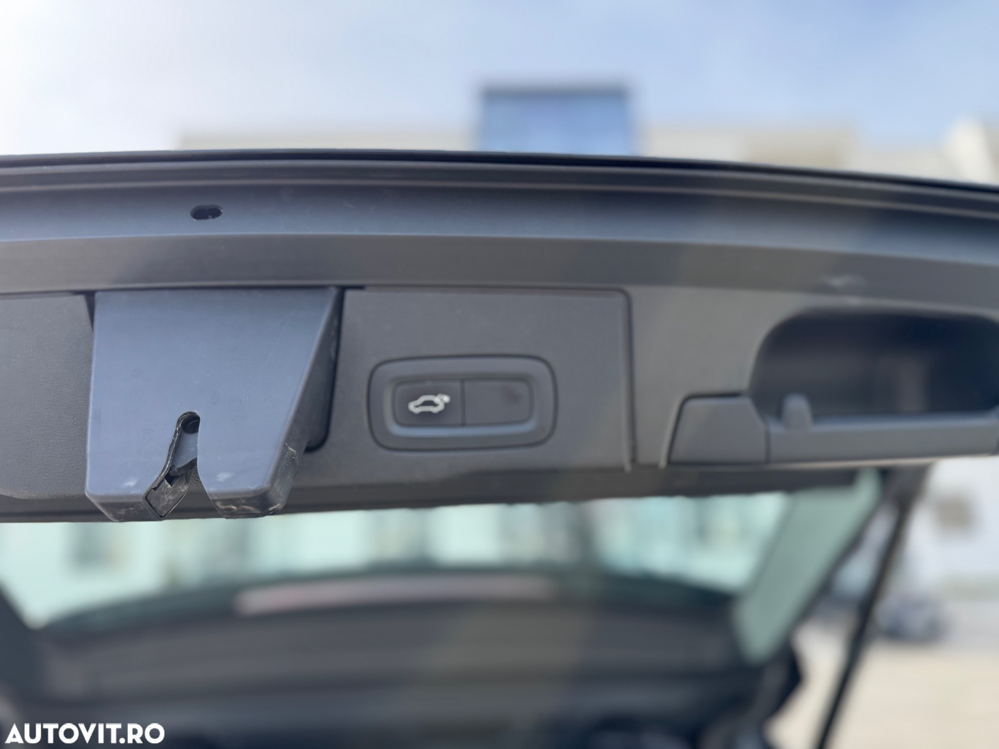 Volvo XC 60 D4 AWD Momentum - 14