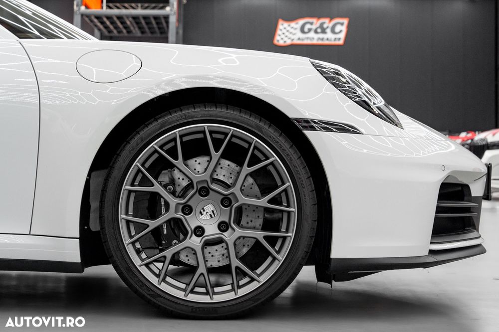 Porsche 911 Carrera PDK - 8