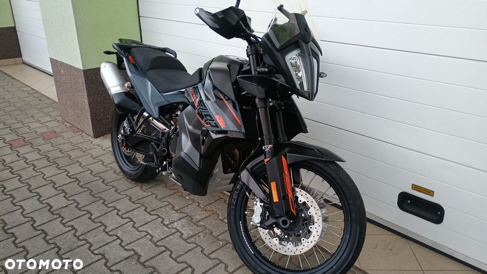 KTM Adventure 890 - 22