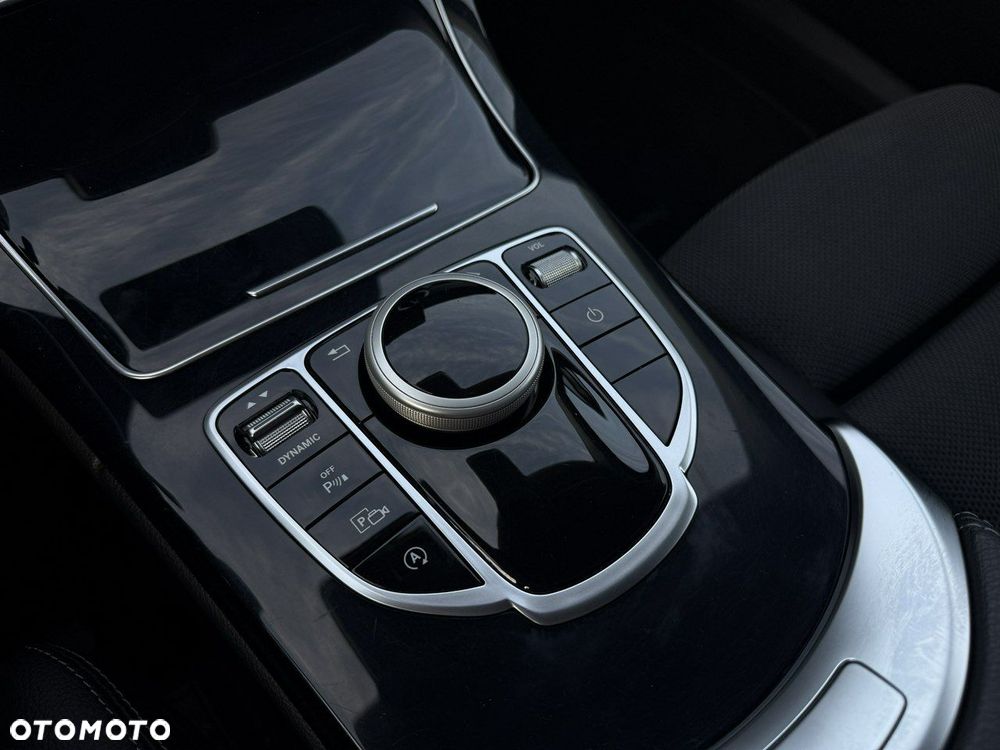 Mercedes-Benz Klasa C - 29