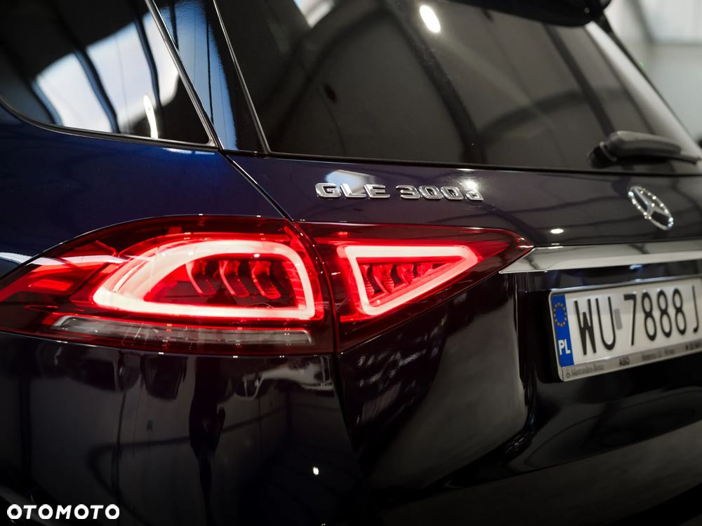 Mercedes-Benz GLE 300 d 4-Matic - 7