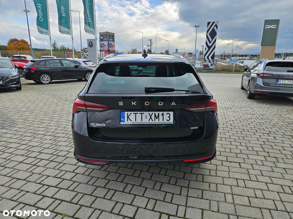 Skoda Octavia 2.0 TDI Selection DSG - 7