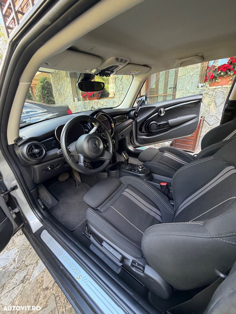 Mini Cooper SE Trim S - 10
