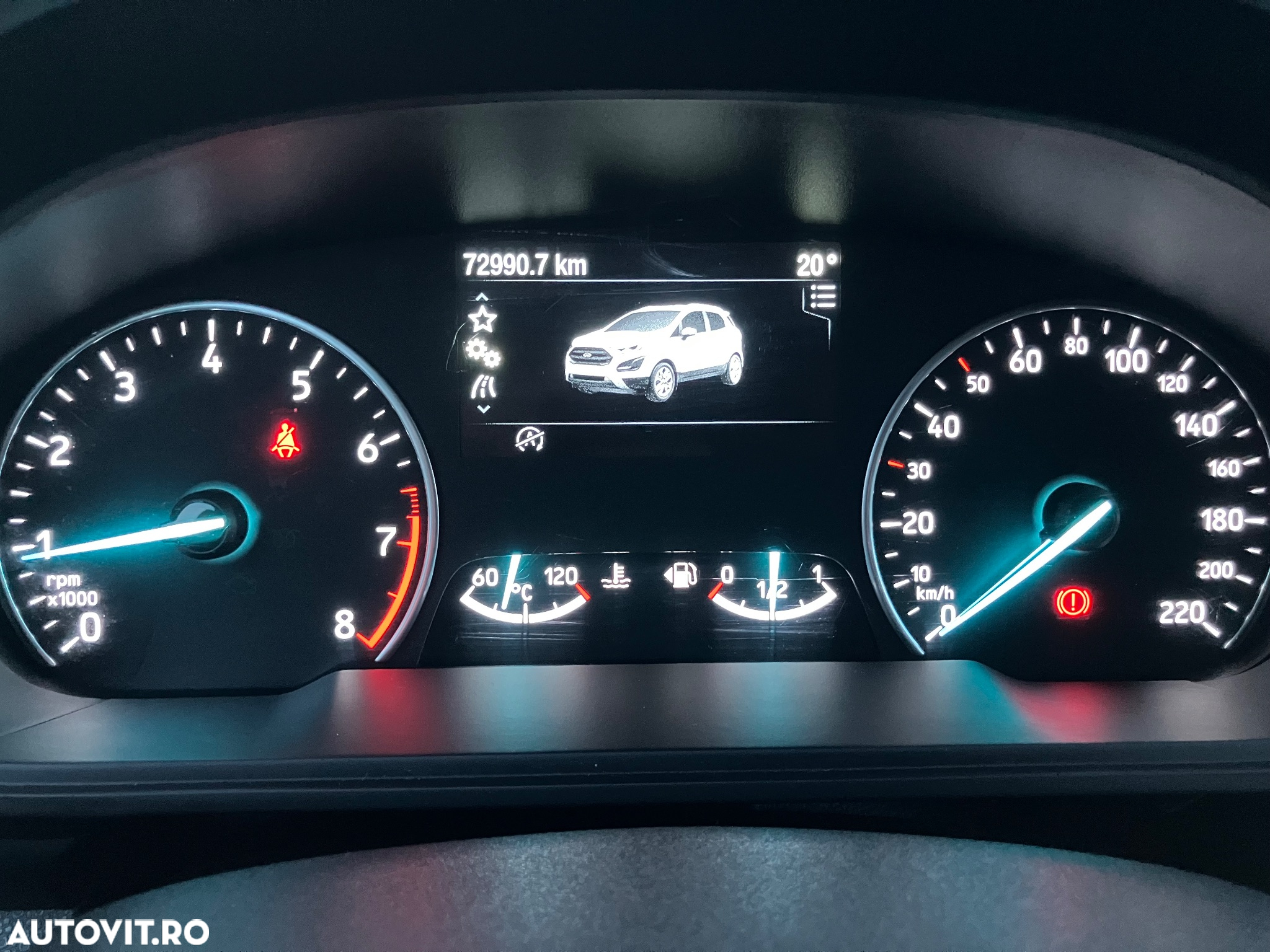 Ford EcoSport 1.0 EcoBoost Titanium - 10