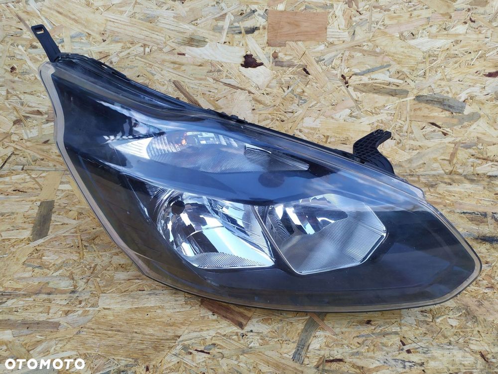 PRAWA PRZEDNIA LAMPA REFLEKTOR TRANSIT TOURNEO - 1