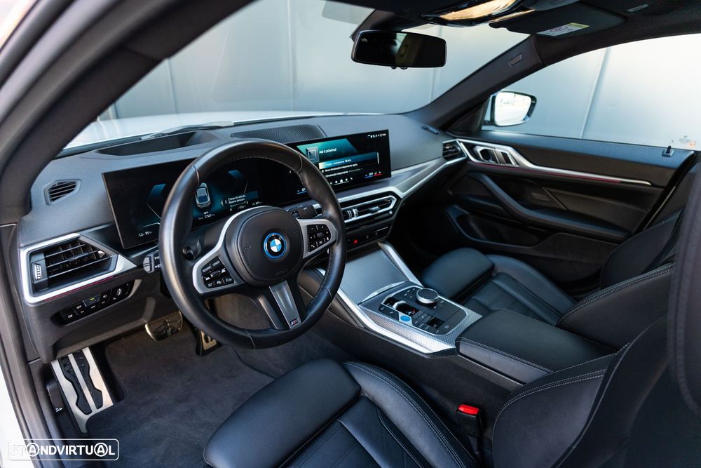 BMW i4 eDrive40 Desportiva M - 9