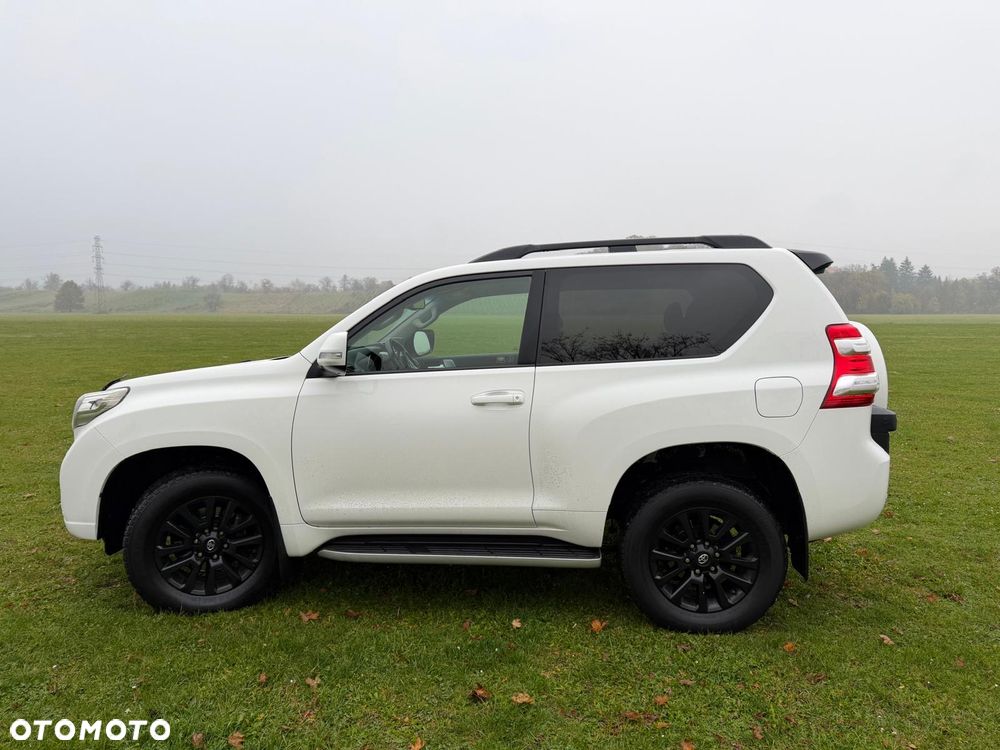 Toyota Land Cruiser - 5