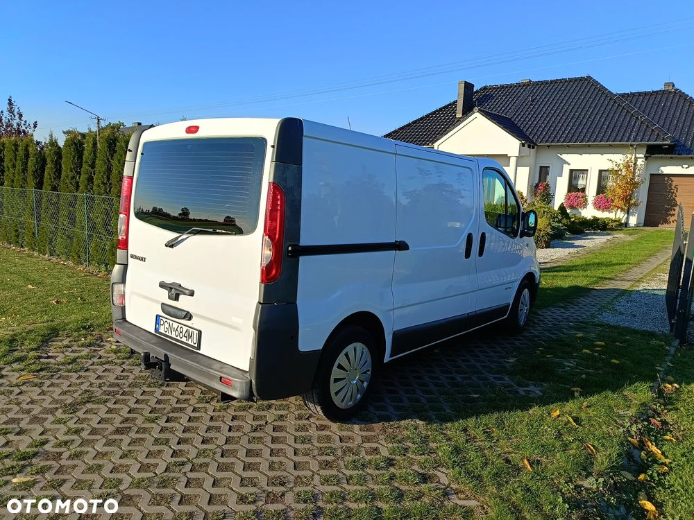 Renault Trafic - 17