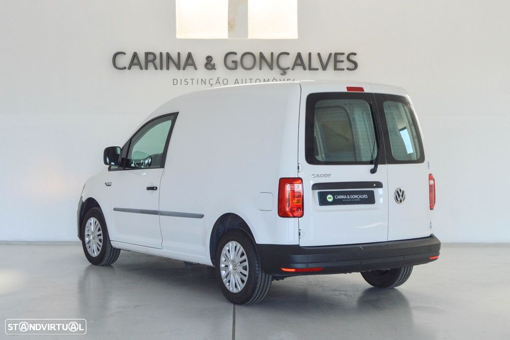 VW Caddy 2.0 TDi BlueMotion 2L - 15