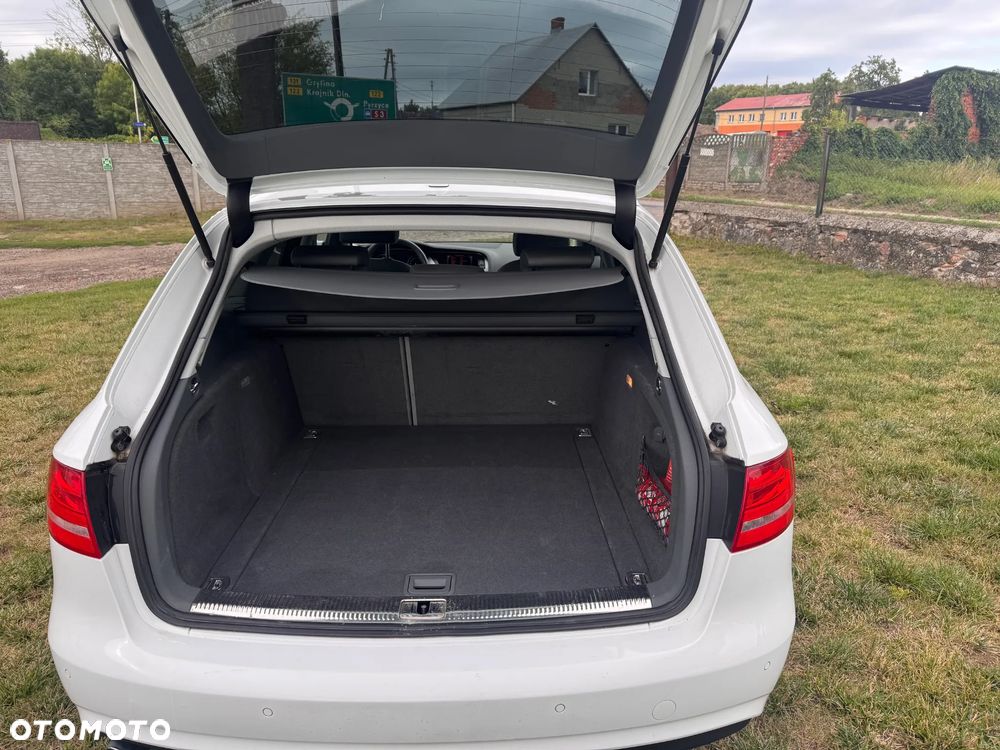 Audi A4 Avant - 6