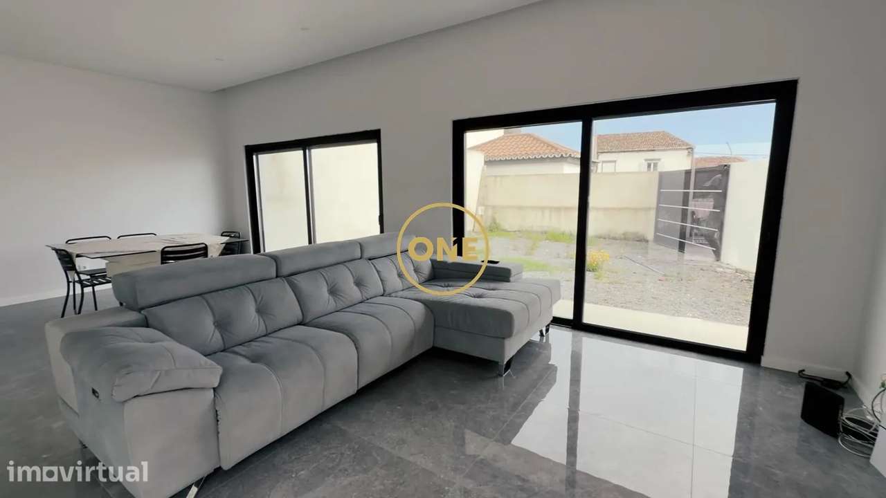 Moradia T3 Térrea de Arquitetura Moderna - Relva - CONTRUÇÃO NOVA - Grande imagem: 5/14