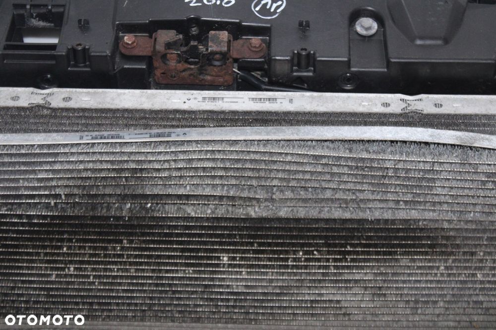 RENAULT MEGANE III 08R- 1.5 DCI  PAS PRZEDNI CHŁODNICE KOMPLET - 4