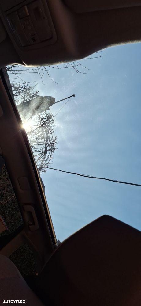 Toyota Auris 1.8 L VVT-i HSD Sol - 5