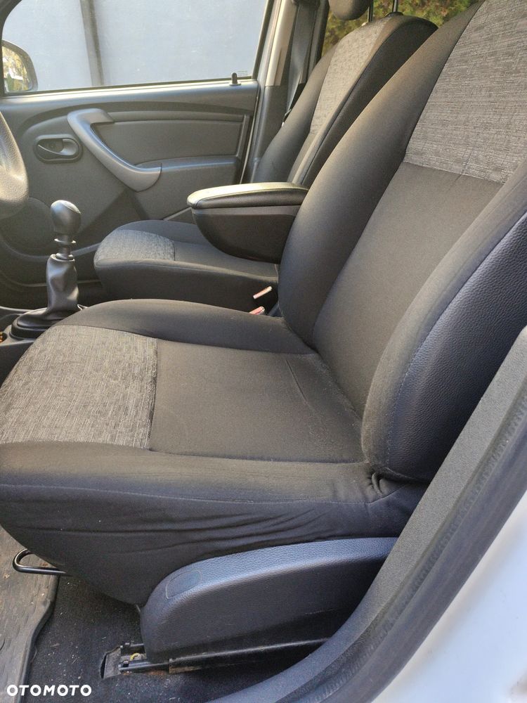 Dacia Duster 1.6 Ambiance 4x4 - 9