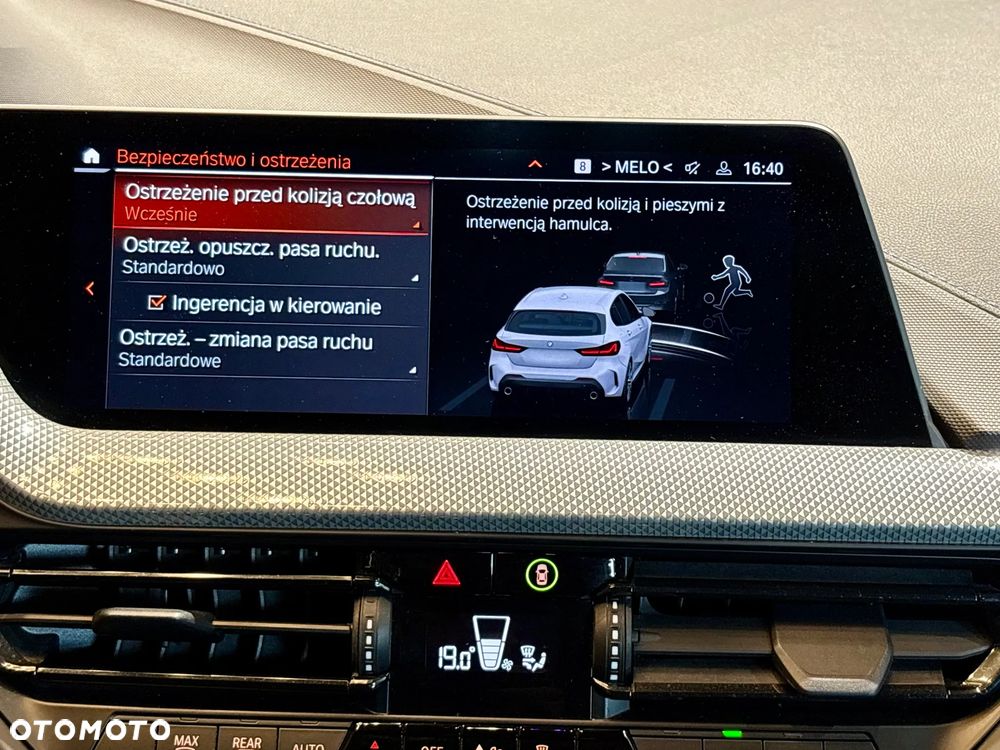 BMW Seria 1 118i M Sport - 19