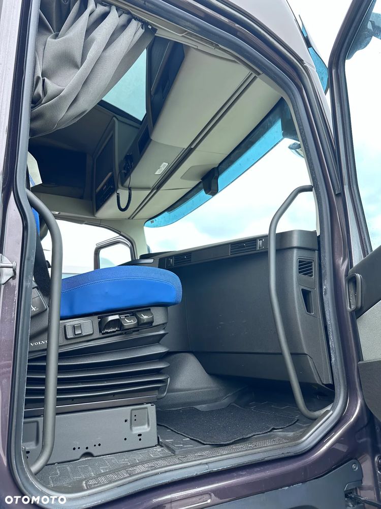 Volvo FH - 15