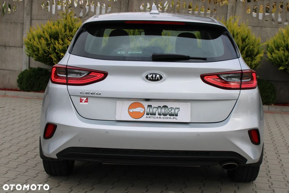 Kia Ceed 1.4 T-GDI GT-Line DCT - 17