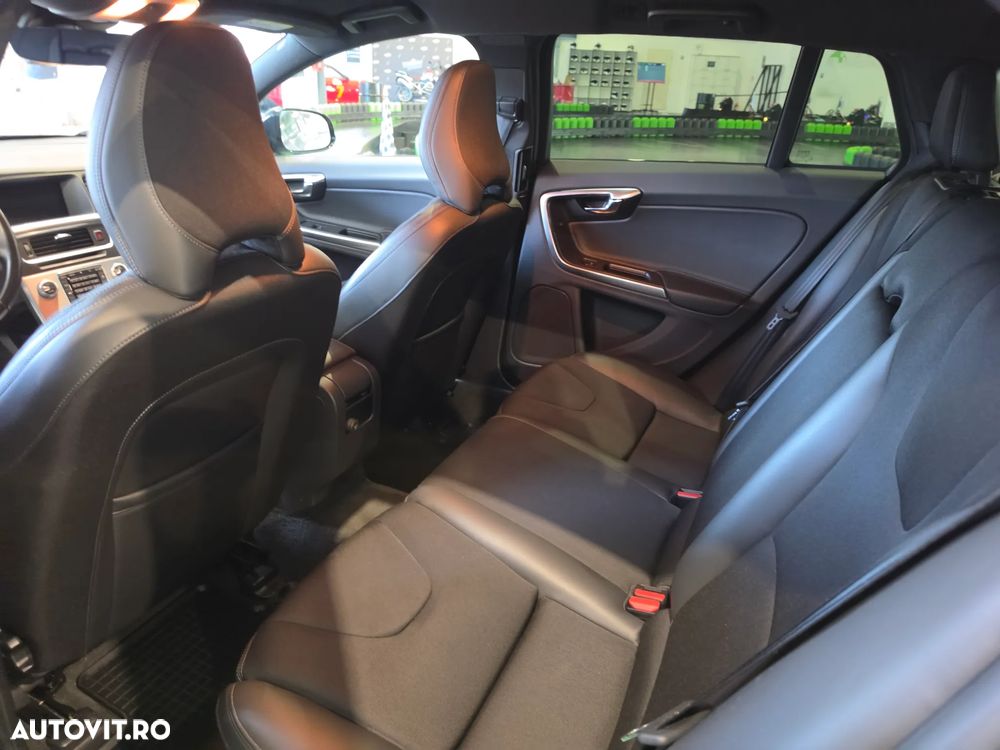 Volvo V60 - 18