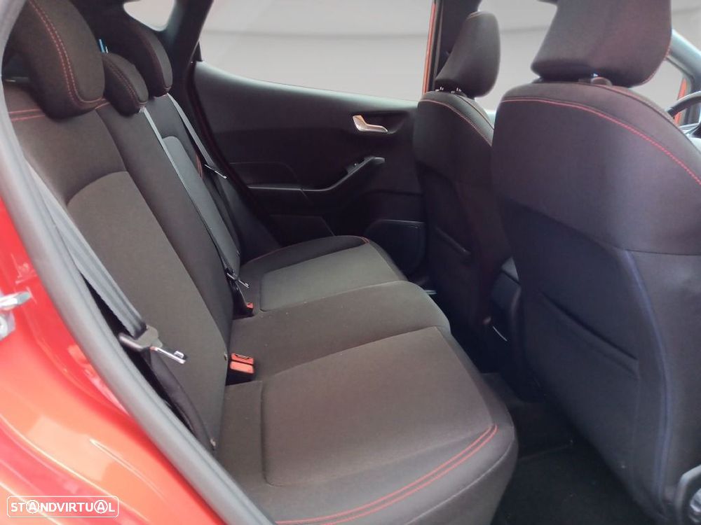Ford Fiesta 1.0 EcoBoost MHEV ST-Line X - 17