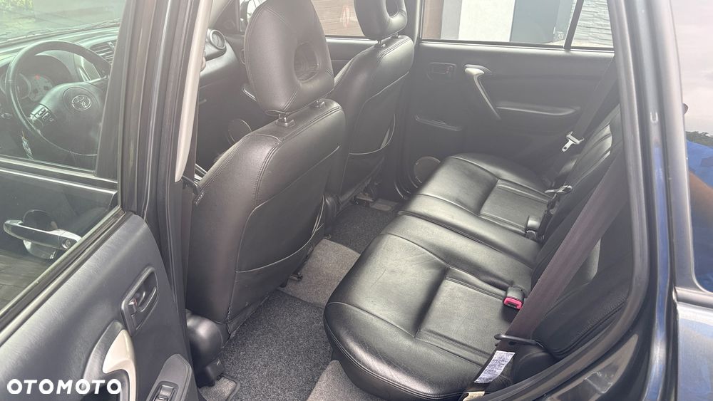 Toyota RAV4 2.0 VVT-i Prestige - 11