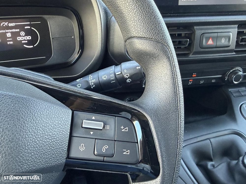 Fiat Doblo 1.5 Blue-HDI 100cv Câmera/Ecrâ - 24