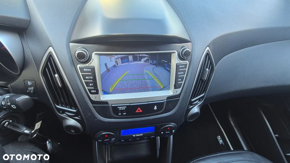 Hyundai ix35 1.7 CRDi 2WD Fifa World Cup Edition - 31