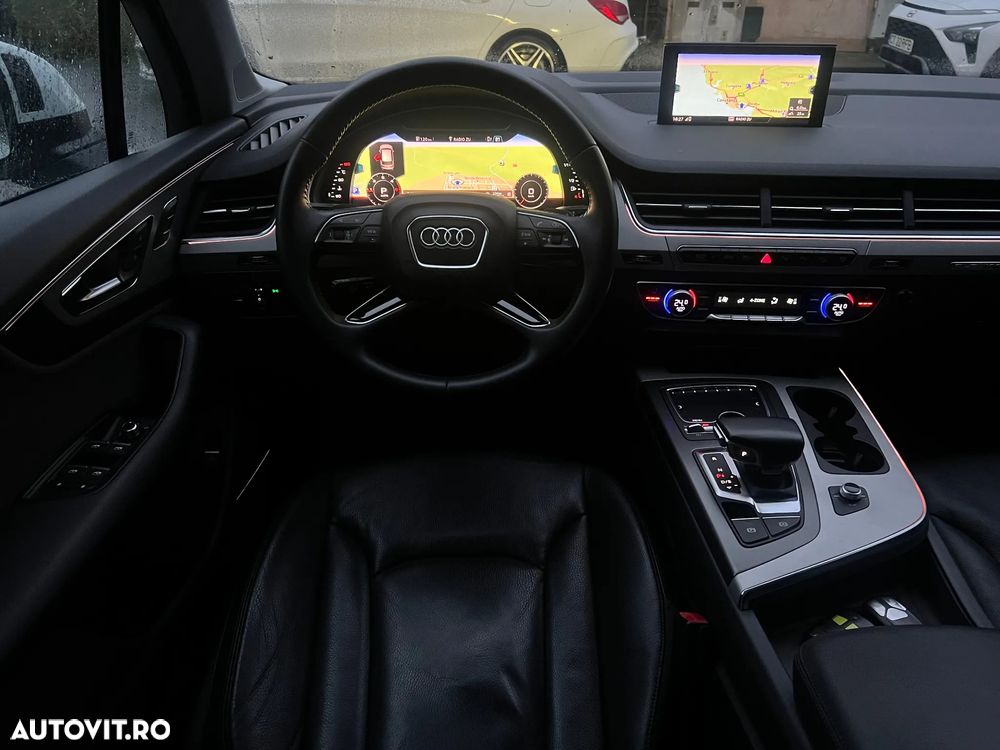 Audi Q7 - 8