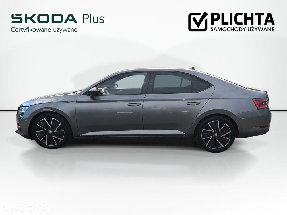 Skoda Superb 2.0 TSI Sportline DSG - 9