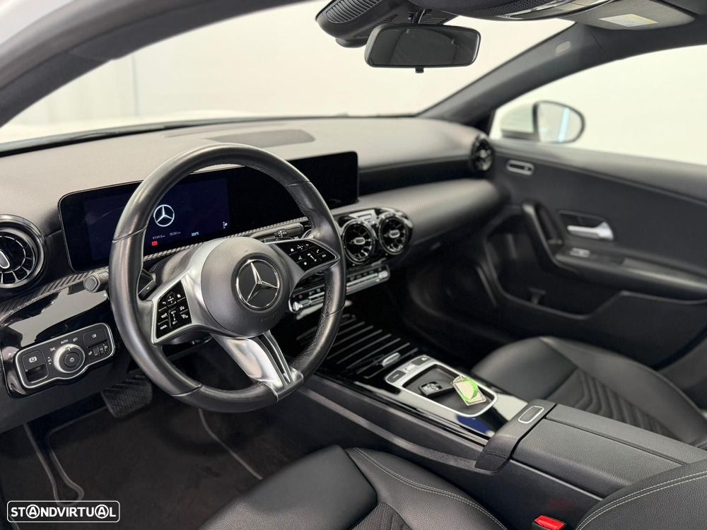 Mercedes-Benz A 200 - 6