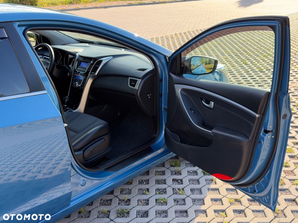 Hyundai i30 blue 1.6 CRDi DCT Style - 34