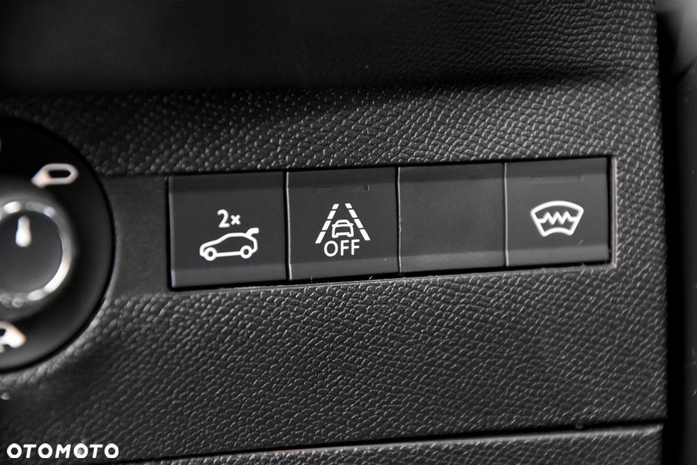DS Automobiles DS 7 Crossback 1.6 PureTech Louvre - 26