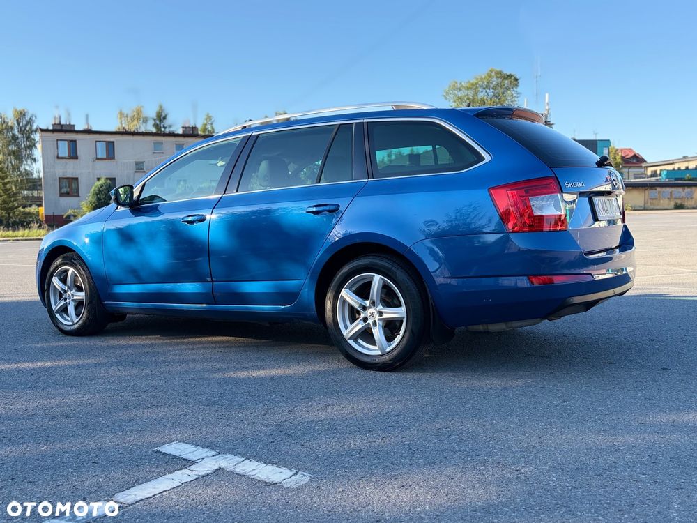 Skoda Octavia 1.6 TDI 4x4 Ambition - 12