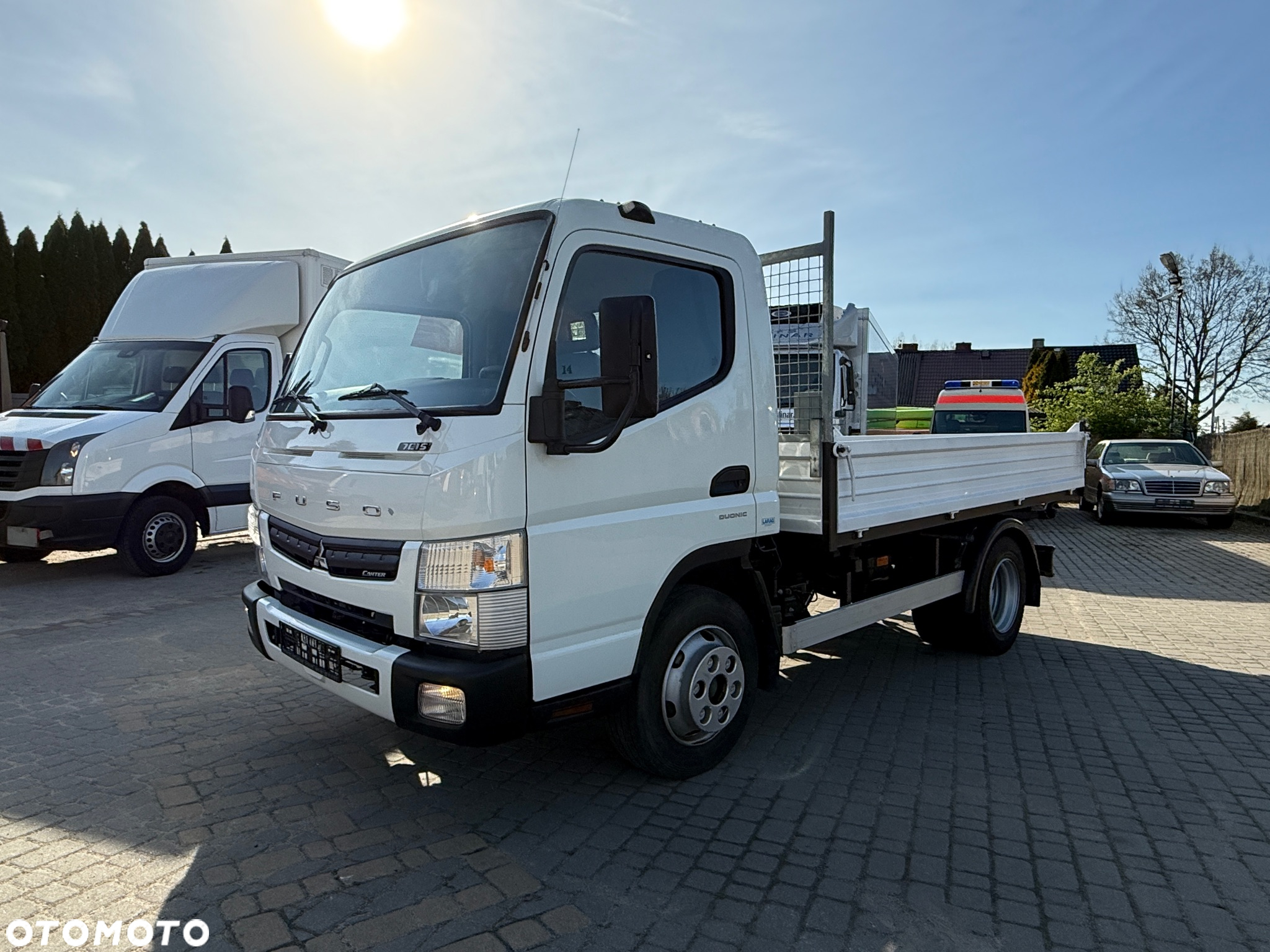 Mitsubishi Fuso Cantar Wywrotka 3 stronna 7C15 - 8