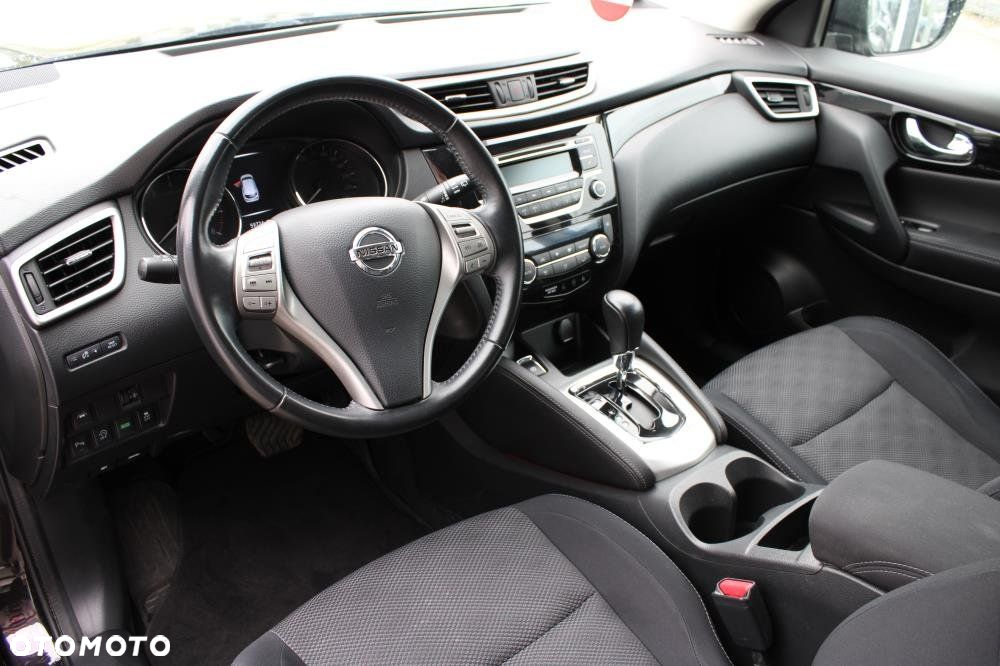 Nissan Qashqai - 10