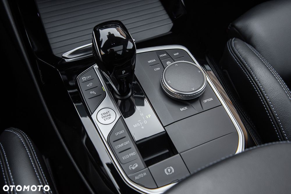 BMW X3 xDrive20d MHEV xLine sport - 31