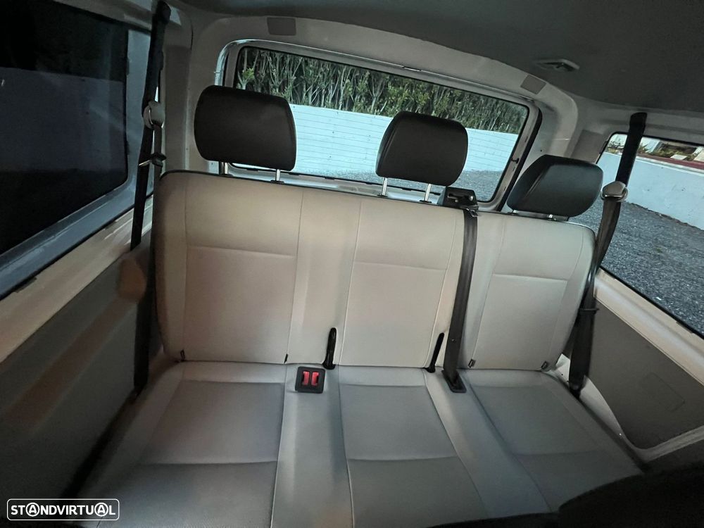 VW Transporter 9 LUGARES - 9