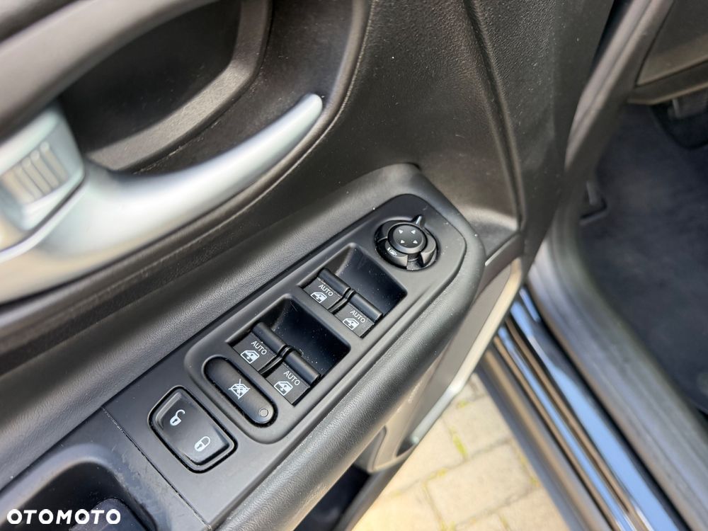 Jeep Renegade 1.3 T-GDI Limited - 31