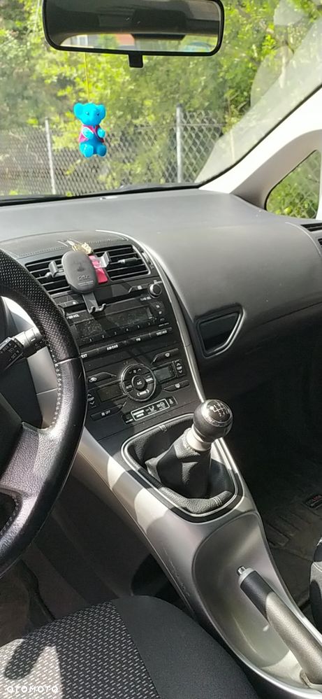 Toyota Auris 1.6 2010 - 3