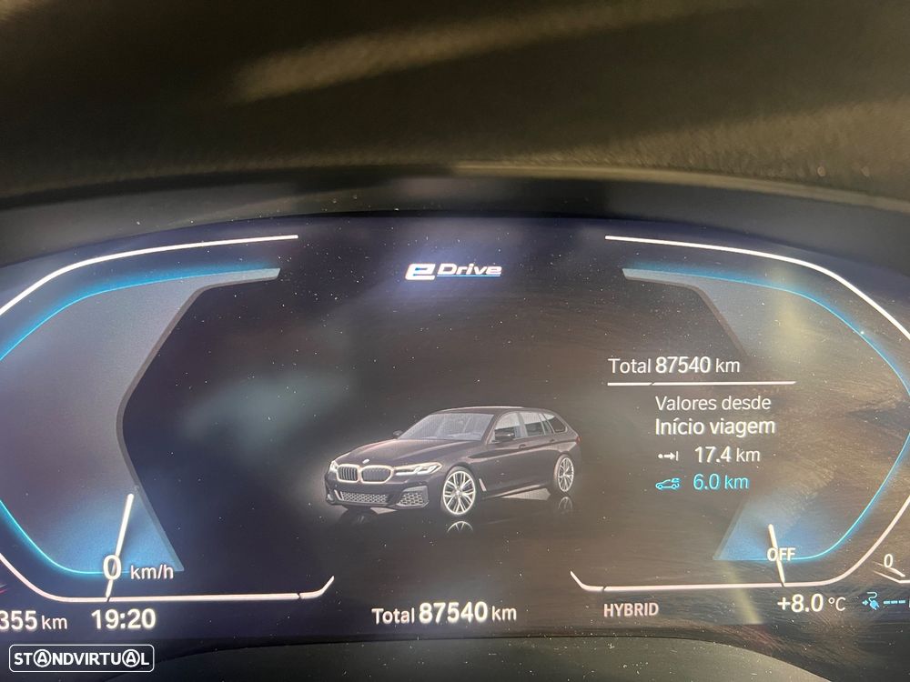 BMW 530 e Pack Desportivo M - 28