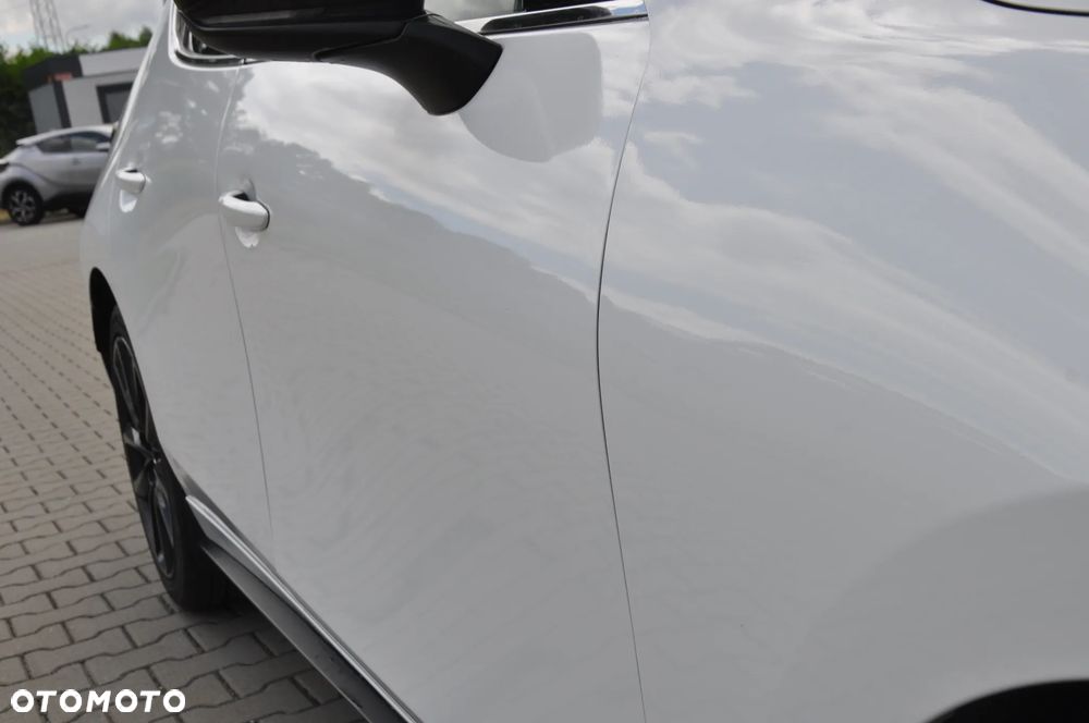 Mazda 3 e-SKYACTIV-G 2.0 M HYBRID 150 HOMURA - 19