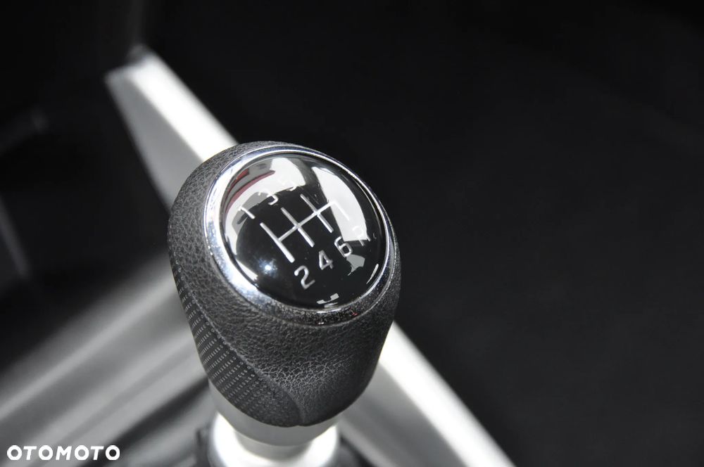 Suzuki Vitara - 36