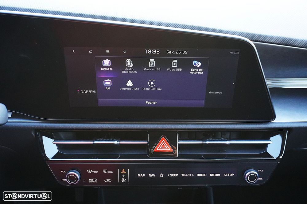 Kia Niro EV 64kWh Drive - 38