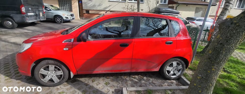 Chevrolet Aveo 1.2 16V Base - 3