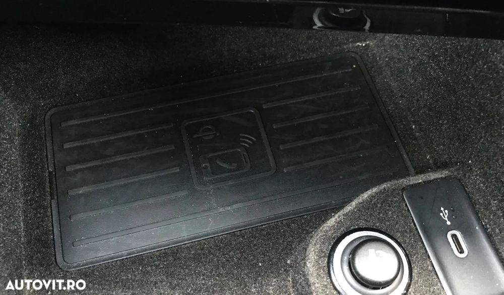 Volkswagen Touareg V6 TDI 4MOTION Elegance - 32