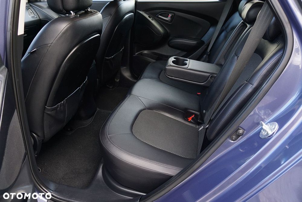 Hyundai ix35 1.6 2WD Fifa World Cup Edition - 13