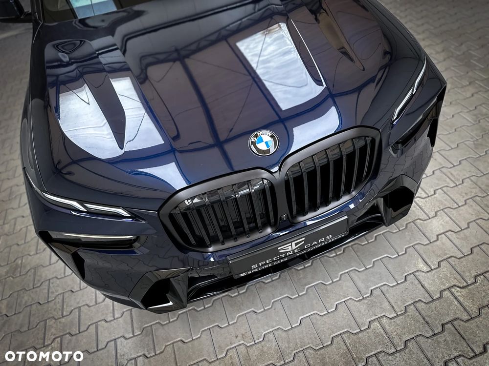 BMW X7 xDrive40d - 9