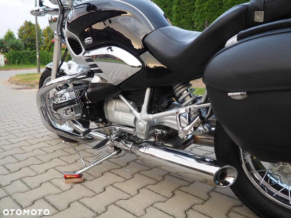 BMW R - 22