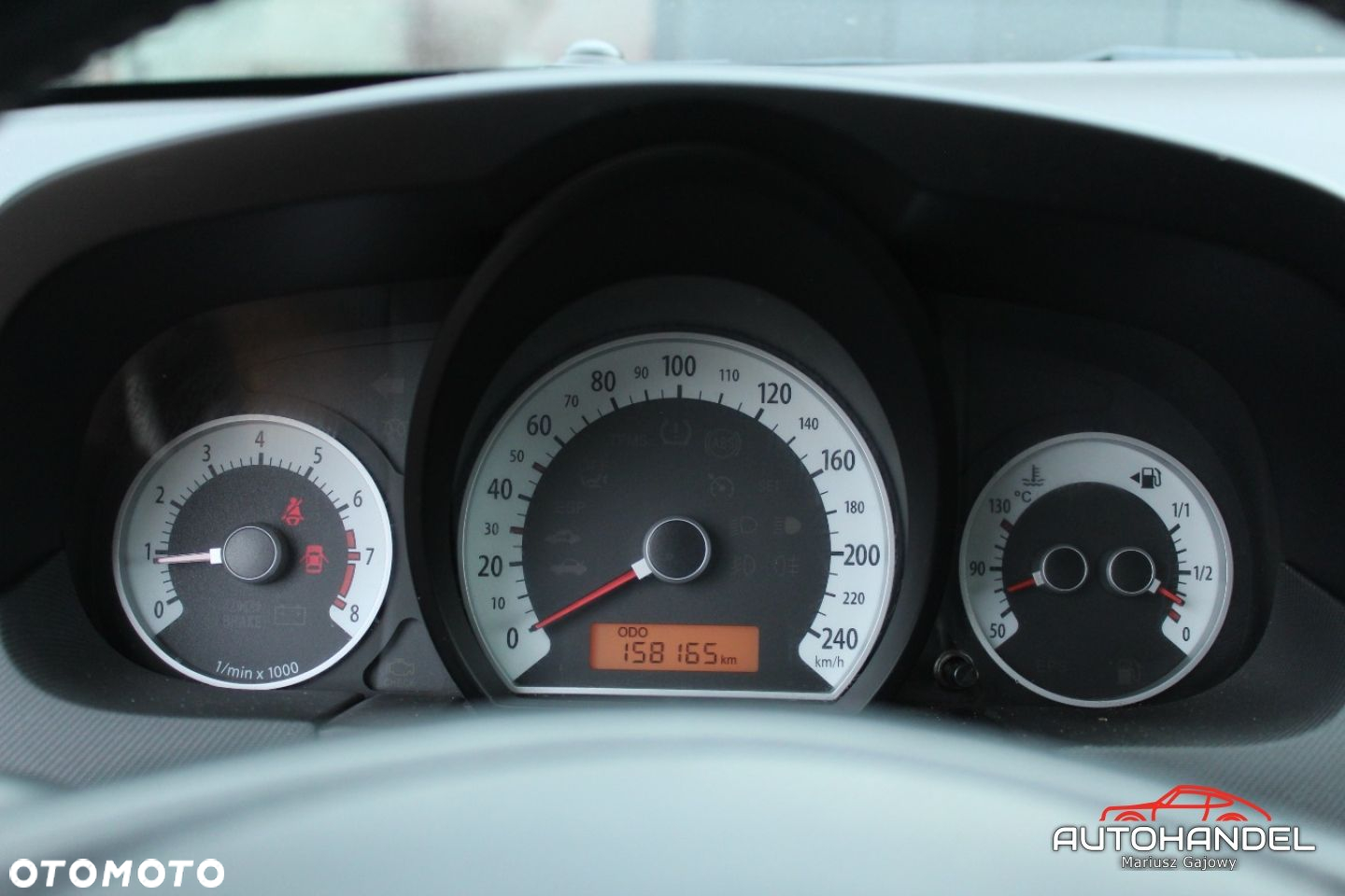 Kia Ceed - 9
