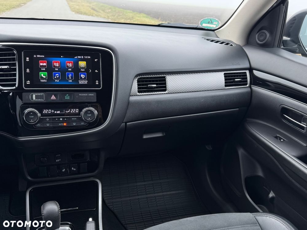 Mitsubishi Outlander 2.0 2WD CVT Diamant Edition+ - 31