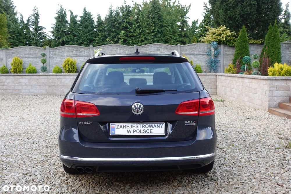 Volkswagen Passat - 8